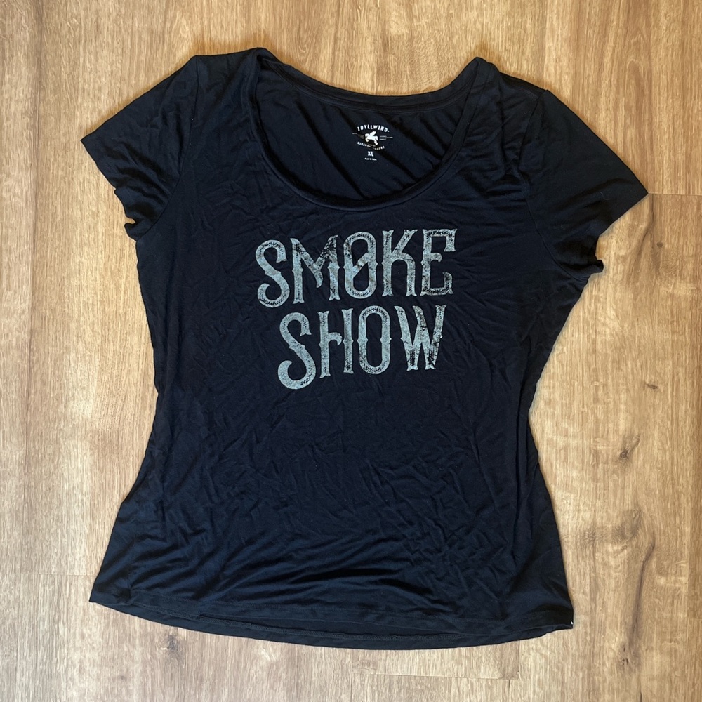 Idyllwind by Miranda Lambert Black & Grey Smoke Show T-Shirt